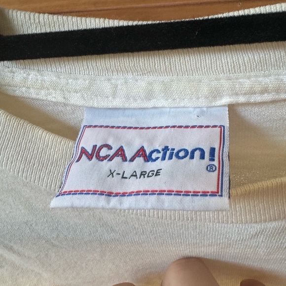Vintage NCAA Baseball Shirt. - Picture 2 of 3